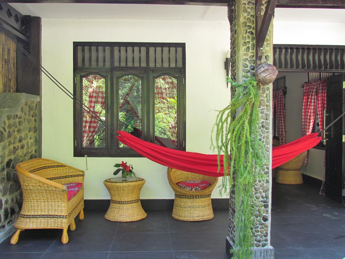 Ecotravel Cottages ブキットラワン エクステリア 写真